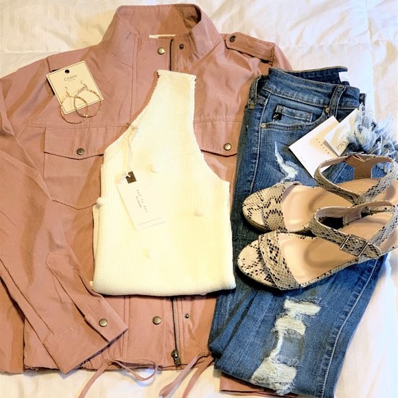 Light-Weight Utility Jacket - Picture 5 of 5